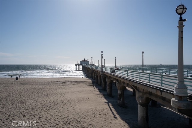 200 Gull Street, Manhattan Beach, California 90266, 3 Bedrooms Bedrooms, ,1 BathroomBathrooms,Residential,Sold,Gull,OC21063409