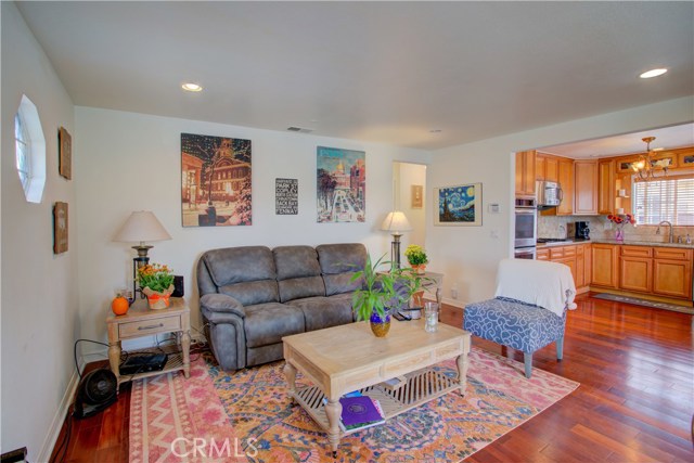 2421 Ruhland Avenue, Redondo Beach, California 90278, 3 Bedrooms Bedrooms, ,2 BathroomsBathrooms,Residential,Sold,Ruhland,WS20222720