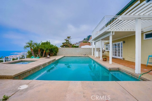 3726 Coolheights Drive, Rancho Palos Verdes, California 90275, 5 Bedrooms Bedrooms, ,3 BathroomsBathrooms,Residential,Sold,Coolheights,TR20221667