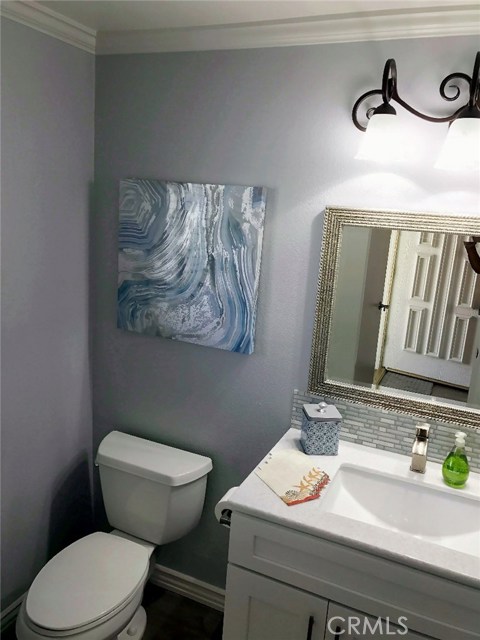 Guest Power Room downstairs Guest Power Room downstairs