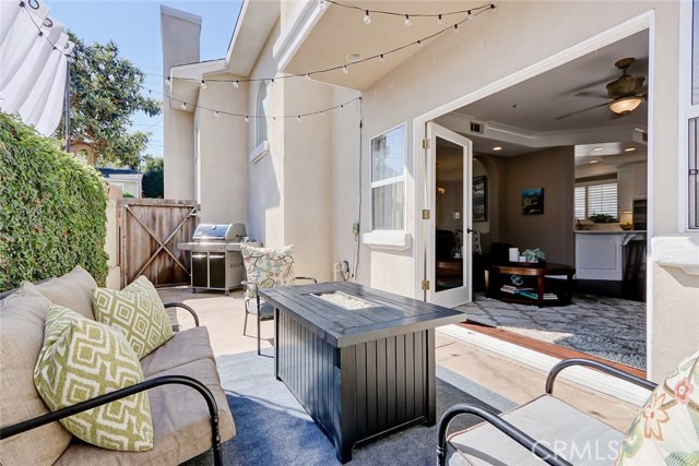 2005 Harriman Lane, Redondo Beach, California 90278, 4 Bedrooms Bedrooms, ,2 BathroomsBathrooms,Residential,Sold,Harriman,SB20208940