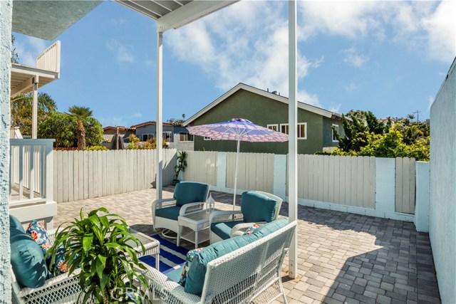 1709 Steinhart Avenue, Redondo Beach, California 90278, 3 Bedrooms Bedrooms, ,2 BathroomsBathrooms,Residential,Sold,Steinhart,SB17121207