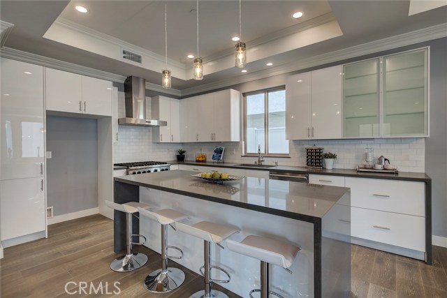 1802 Pullman Lane, Redondo Beach, California 90278, 4 Bedrooms Bedrooms, ,3 BathroomsBathrooms,Residential,Sold,Pullman,PV18085908