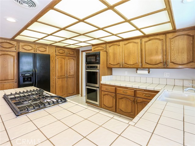 4801 Falcon Rock Place, Rancho Palos Verdes, California 90275, 3 Bedrooms Bedrooms, ,1 BathroomBathrooms,Residential,Sold,Falcon Rock,PV18149256