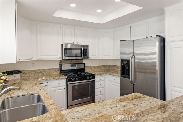 125 Lucia Avenue, Redondo Beach, California 90277, 3 Bedrooms Bedrooms, ,1 BathroomBathrooms,Residential,Sold,Lucia,SB20095543