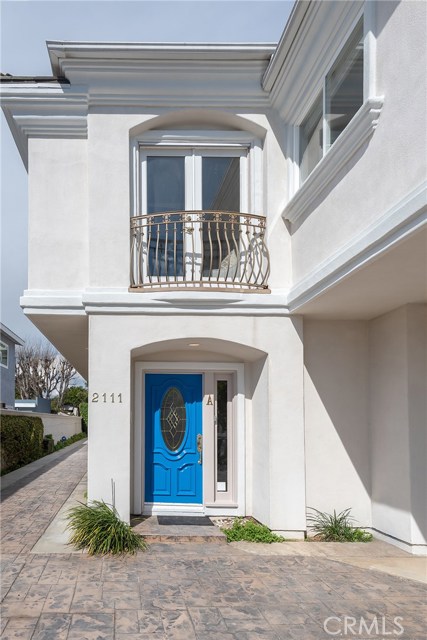 2111 Nelson Avenue, Redondo Beach, California 90278, 4 Bedrooms Bedrooms, ,2 BathroomsBathrooms,Residential,Sold,Nelson,SB19043798