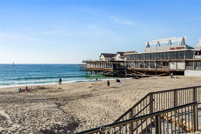 1800 Pacific Coast Highway, Redondo Beach, California 90277, 3 Bedrooms Bedrooms, ,1 BathroomBathrooms,Residential,Sold,Pacific Coast,PV21021931