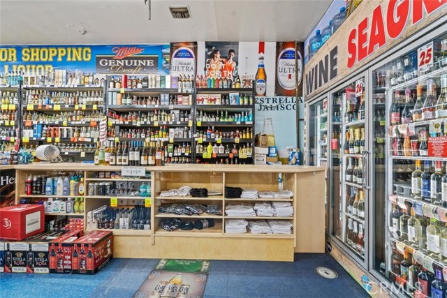 8404 8th, 90305, ,Commercial,For Sale,8th,DW20224505