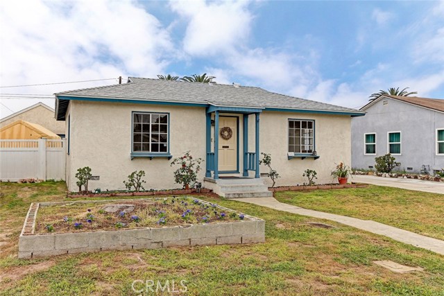 2404 Thomas Avenue, Redondo Beach, California 90278, 3 Bedrooms Bedrooms, ,1 BathroomBathrooms,Residential,Sold,Thomas,SB17071110
