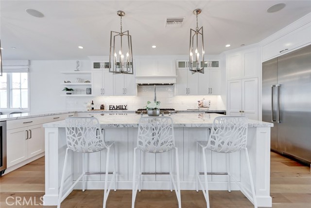 420 31st Street, Manhattan Beach, California 90266, 5 Bedrooms Bedrooms, ,2 BathroomsBathrooms,Residential,Sold,31st,SB20242729