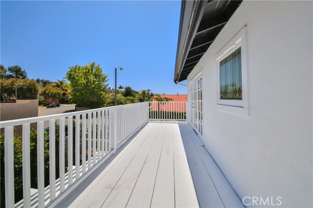 30264 AVENIDA DE CALMA, Rancho Palos Verdes, California 90275, 5 Bedrooms Bedrooms, ,3 BathroomsBathrooms,Residential,Sold,AVENIDA DE CALMA,SB17100754