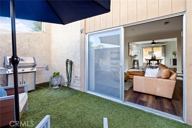 2701 Voorhees Avenue, Redondo Beach, California 90278, 2 Bedrooms Bedrooms, ,2 BathroomsBathrooms,Residential,Sold,Voorhees,SB20156888
