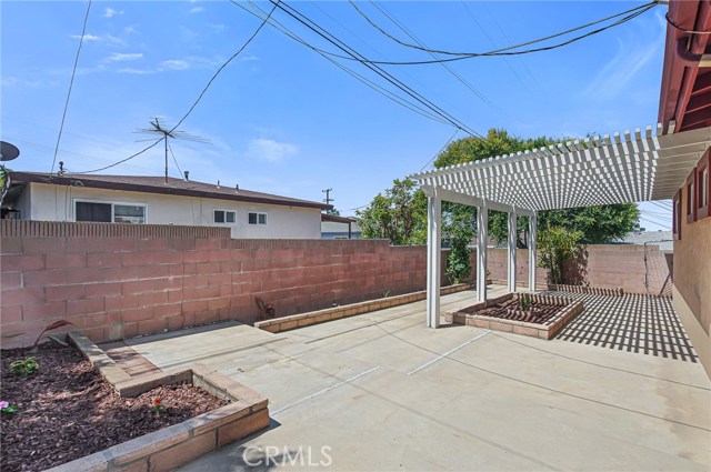 2414 Robinson Street, Redondo Beach, California 90278, 5 Bedrooms Bedrooms, ,1 BathroomBathrooms,Residential,Sold,Robinson,SB20153648