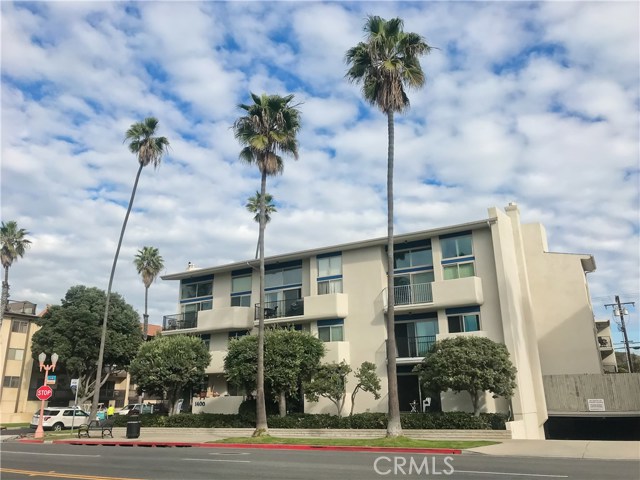 1400 Catalina Avenue, Redondo Beach, California 90277, 1 Bedroom Bedrooms, ,Residential,Sold,Catalina,IN18071145