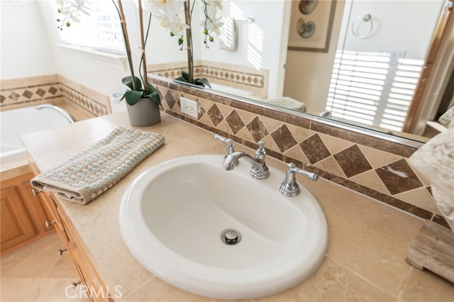 317 Garnet Street, Redondo Beach, California 90277, 4 Bedrooms Bedrooms, ,2 BathroomsBathrooms,Residential,Sold,Garnet,SB20020819