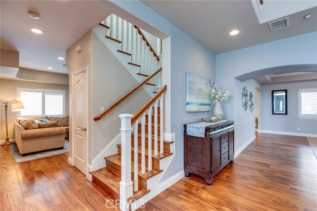 1119 Goodman Avenue, Redondo Beach, California 90278, 4 Bedrooms Bedrooms, ,3 BathroomsBathrooms,Residential,Sold,Goodman,SB19098884