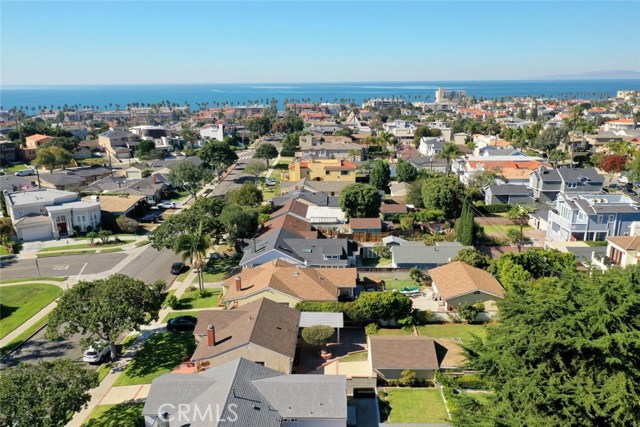 423 Avenue D, Redondo Beach, California 90277, 3 Bedrooms Bedrooms, ,1 BathroomBathrooms,Residential,Sold,Avenue D,SB20241282
