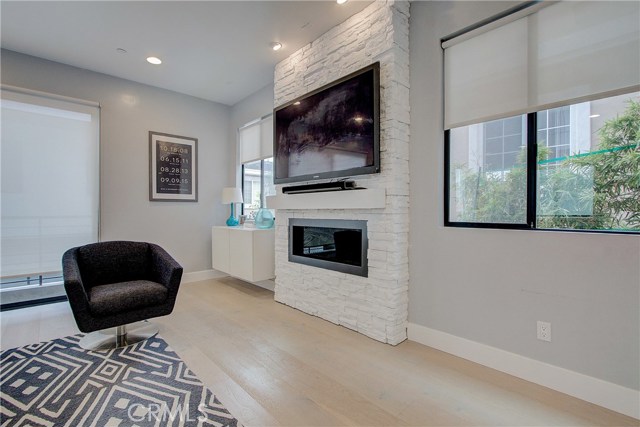 1921 Ruhland Avenue, Redondo Beach, California 90278, 4 Bedrooms Bedrooms, ,4 BathroomsBathrooms,Residential,Sold,Ruhland,SB20053880