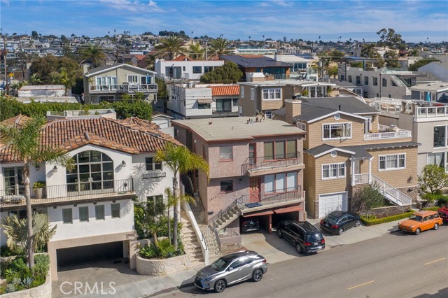 1838 Manhattan Avenue, Hermosa Beach, California 90254, 4 Bedrooms Bedrooms, ,3 BathroomsBathrooms,Residential,Sold,Manhattan,SB21032033