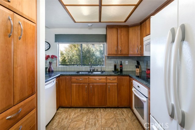 1833 Caddington Drive, Rancho Palos Verdes, California 90275, 3 Bedrooms Bedrooms, ,Residential,Sold,Caddington,SB17083252 1833 Caddington Drive, Rancho Palos Verdes, California 90275, 3 Bedrooms Bedrooms, ,Residential,Sold,Caddington,SB17083252