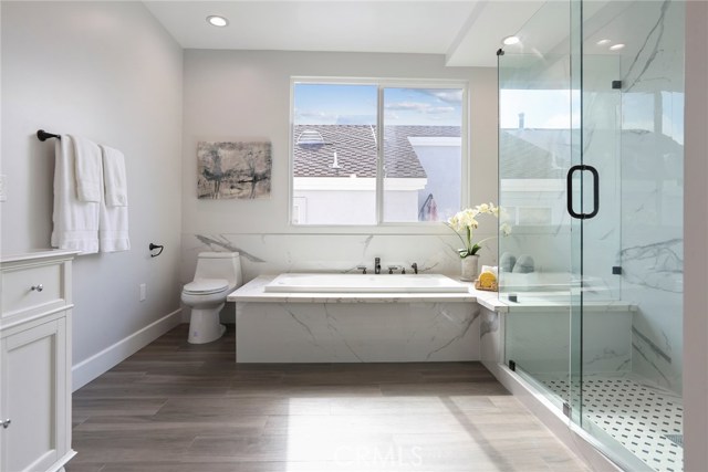2215 Robinson Street, Redondo Beach, California 90278, 4 Bedrooms Bedrooms, ,4 BathroomsBathrooms,Residential,Sold,Robinson,SB20091863