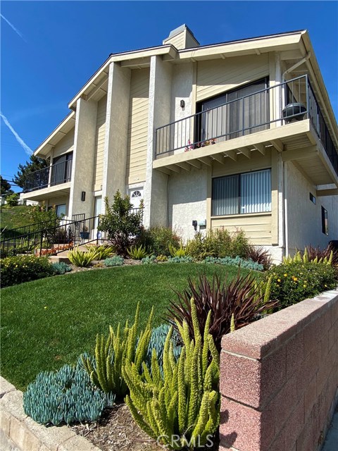 1401 12th Street, Manhattan Beach, California 90266, 3 Bedrooms Bedrooms, ,2 BathroomsBathrooms,Residential,Sold,12th,SB20043052
