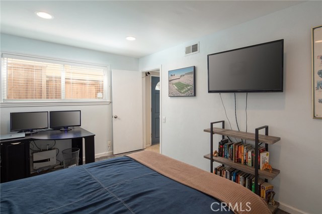 834 Lucia Avenue, Redondo Beach, California 90277, 3 Bedrooms Bedrooms, ,2 BathroomsBathrooms,Residential,Sold,Lucia,SB18180242