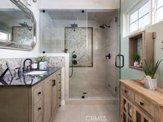 4930 Elmdale Drive, Rolling Hills Estates, California 90274, 3 Bedrooms Bedrooms, ,2 BathroomsBathrooms,Residential,Sold,Elmdale,SB21022123