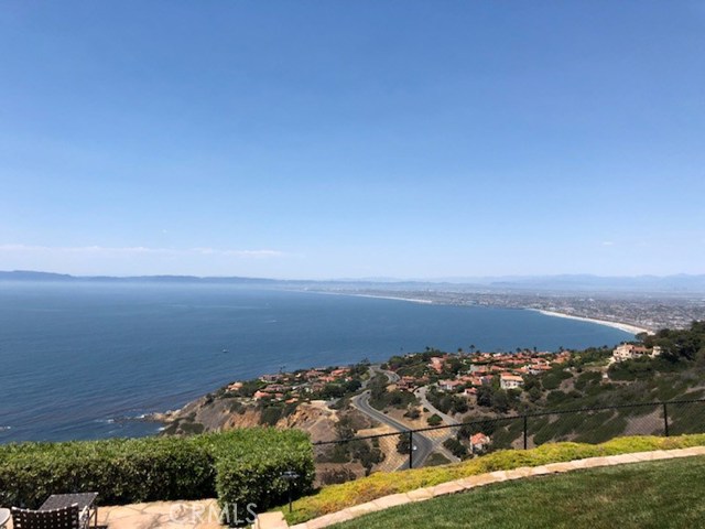 982 Paseo La Cresta, Palos Verdes Estates, California 90274, 5 Bedrooms Bedrooms, ,4 BathroomsBathrooms,Residential,Sold,Paseo La Cresta,PV18170778