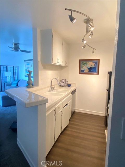 630 The Village, Redondo Beach, California 90277, 1 Bedroom Bedrooms, ,1 BathroomBathrooms,Residential,Sold,The Village,SB21023083