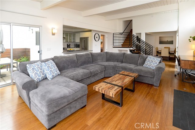 3005 Manhattan Avenue, Hermosa Beach, California 90254, 3 Bedrooms Bedrooms, ,3 BathroomsBathrooms,Residential,Sold,Manhattan,SB18091717