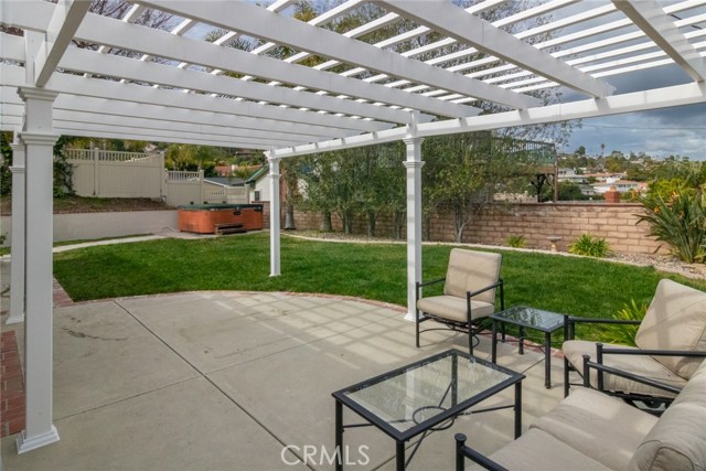 2065 Caddington Drive, Rancho Palos Verdes, California 90275, 3 Bedrooms Bedrooms, ,2 BathroomsBathrooms,Residential,Sold,Caddington,OC19039358