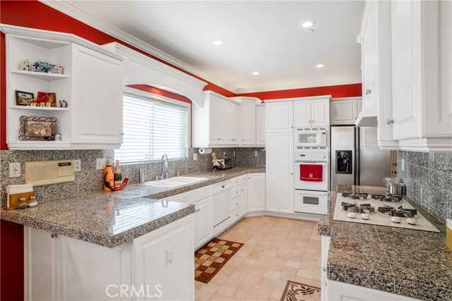 2221 Pullman Lane, Redondo Beach, California 90278, 4 Bedrooms Bedrooms, ,2 BathroomsBathrooms,Residential,Sold,Pullman,SB18262736