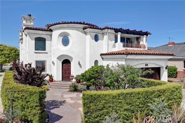 1601 19th Street, Manhattan Beach, California 90266, 4 Bedrooms Bedrooms, ,3 BathroomsBathrooms,Residential,Sold,19th,SB19095316