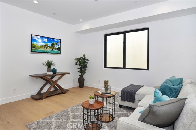 8ab410a2-216d-4852-a780-d6f5bcd27d69 312 3rd Street, Huntington Beach, CA 92648 <span style='background-color:transparent;padding:0px;'><small><i> </i></small></span>
