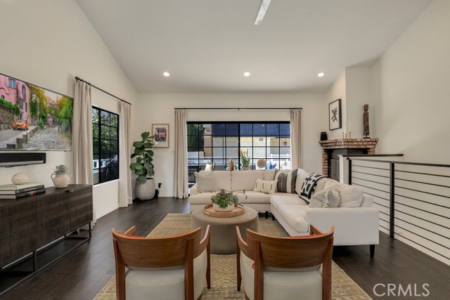 1924 Mathews Avenue, Redondo Beach, California 90278, 3 Bedrooms Bedrooms, ,2 BathroomsBathrooms,Residential,Sold,Mathews,SB21069935