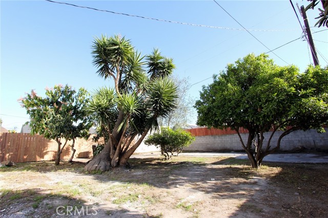 5 Bed Home for Sale in Los Angeles, California