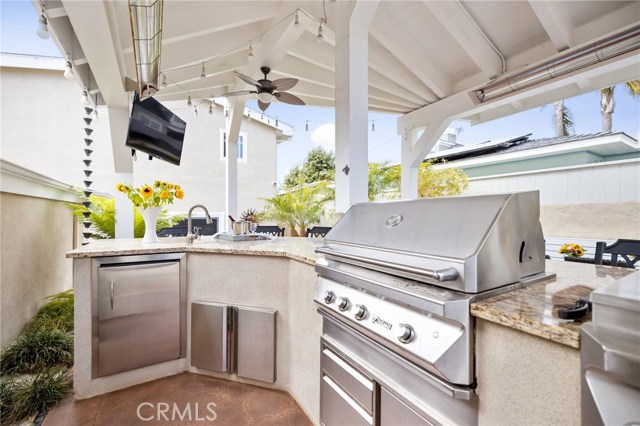 804 Juanita Avenue, Redondo Beach, California 90277, 4 Bedrooms Bedrooms, ,3 BathroomsBathrooms,Residential,Sold,Juanita,SB20123579