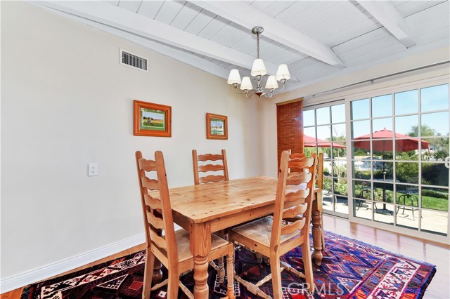 52 Strawberry Lane, Rolling Hills Estates, California 90274, 4 Bedrooms Bedrooms, ,2 BathroomsBathrooms,Residential,Sold,Strawberry,PV21045294