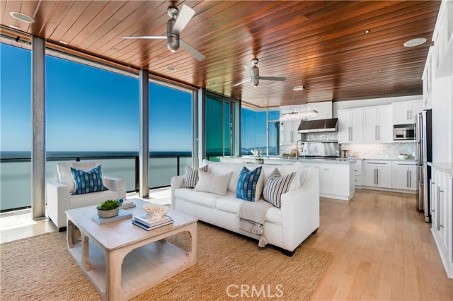 3316 Crest Drive, Manhattan Beach, California 90266, 4 Bedrooms Bedrooms, ,3 BathroomsBathrooms,Residential,Sold,Crest,SB21123586