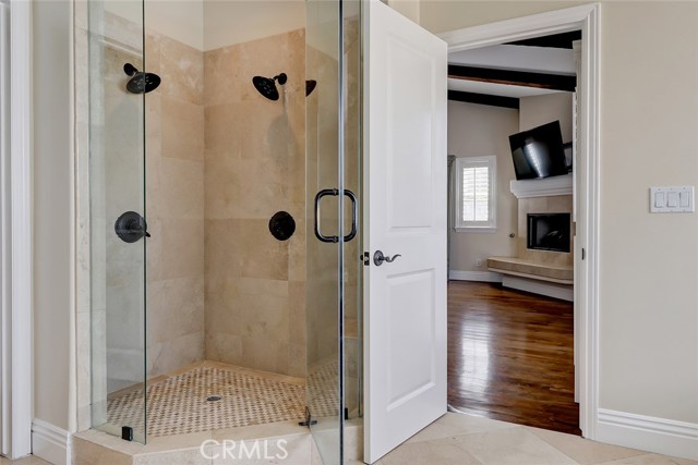 579 29th Street, Manhattan Beach, California 90266, 5 Bedrooms Bedrooms, ,4 BathroomsBathrooms,Residential,Sold,29th,SB21057562