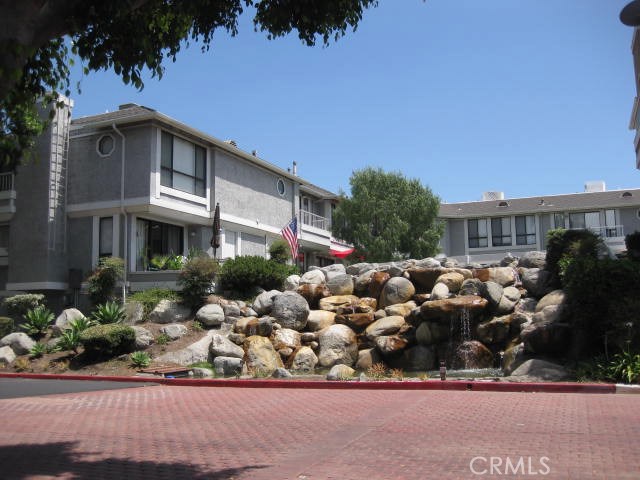 Photo of 276 S Seneca Circle #46, Anaheim, CA 92805