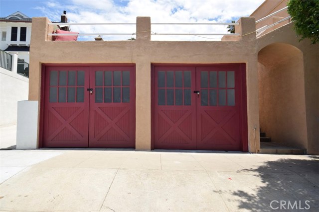 601 Garnet Street, Redondo Beach, California 90277, ,Residential Income,Sold,Garnet,SB20033834