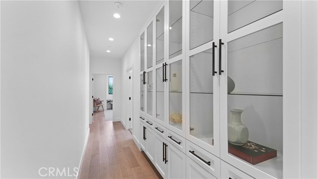 1712 Meadows Avenue, Manhattan Beach, California 90266, 5 Bedrooms Bedrooms, ,2 BathroomsBathrooms,Residential,Sold,Meadows,SB20199095