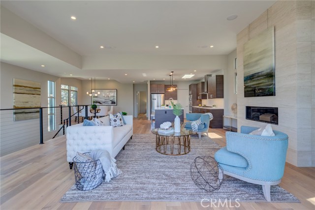 102 Prospect Avenue, Redondo Beach, California 90277, 3 Bedrooms Bedrooms, ,1 BathroomBathrooms,Residential,Sold,Prospect,SB19223229