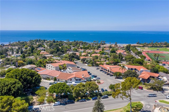 2201 Via Carrillo, Palos Verdes Estates, California 90274, 2 Bedrooms Bedrooms, ,Residential,Sold,Via Carrillo,PV20196744