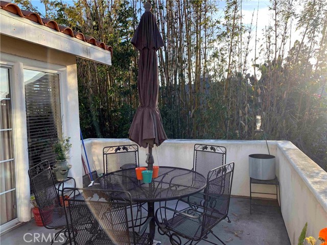 707 Irena Avenue, Redondo Beach, California 90277, 4 Bedrooms Bedrooms, ,2 BathroomsBathrooms,Residential,Sold,Irena,SB21021054