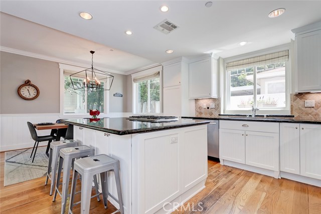 2209 Nelson Avenue, Redondo Beach, California 90278, 4 Bedrooms Bedrooms, ,2 BathroomsBathrooms,Residential,Sold,Nelson,SB20100855