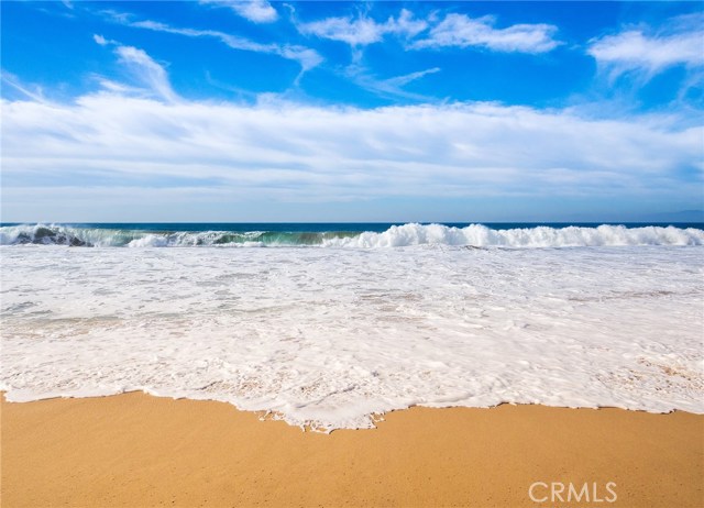 1921 Speyer Lane, Redondo Beach, California 90278, 4 Bedrooms Bedrooms, ,3 BathroomsBathrooms,Residential,Sold,Speyer,PV19099072