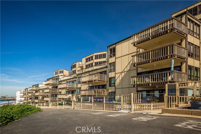 Well Maintained San Simeon Complex